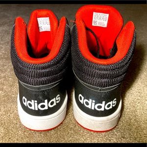 Adidas Men’s Size 6. Condition is like New only worn once. Red/black/white